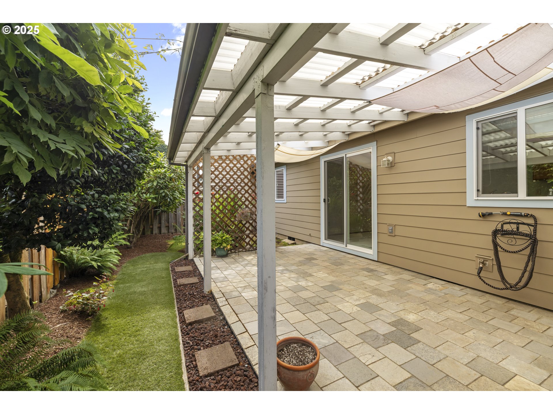 1609 Johnson Drive Newberg, OR 97132 - Photo 37 of 41 a view of a backyard with a patio