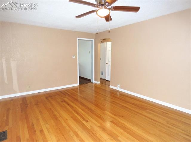620 Prairie Road Colorado Springs, CO 80909 - Photo 6 of 19 Gallery Image 6