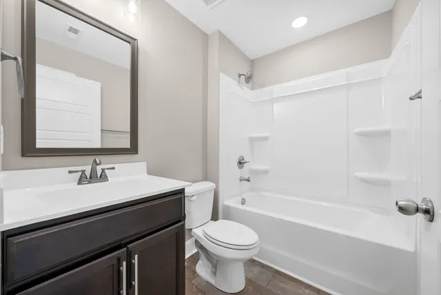 $2,295 | 2624 Rafiki Drive, Clarksville, TN 37042