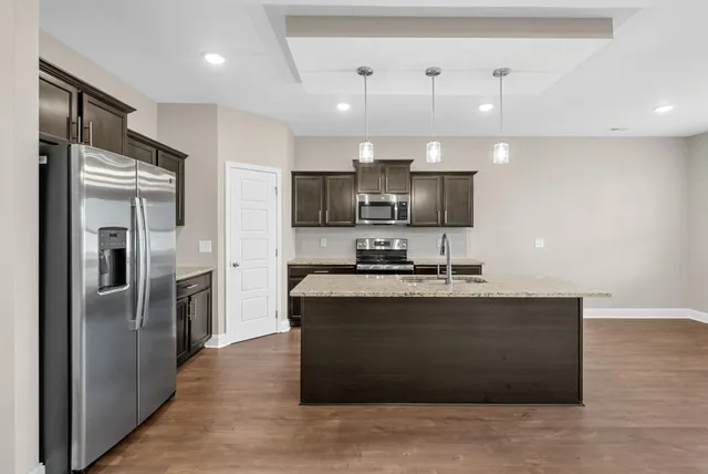 $2,295 | 2624 Rafiki Drive, Clarksville, TN 37042