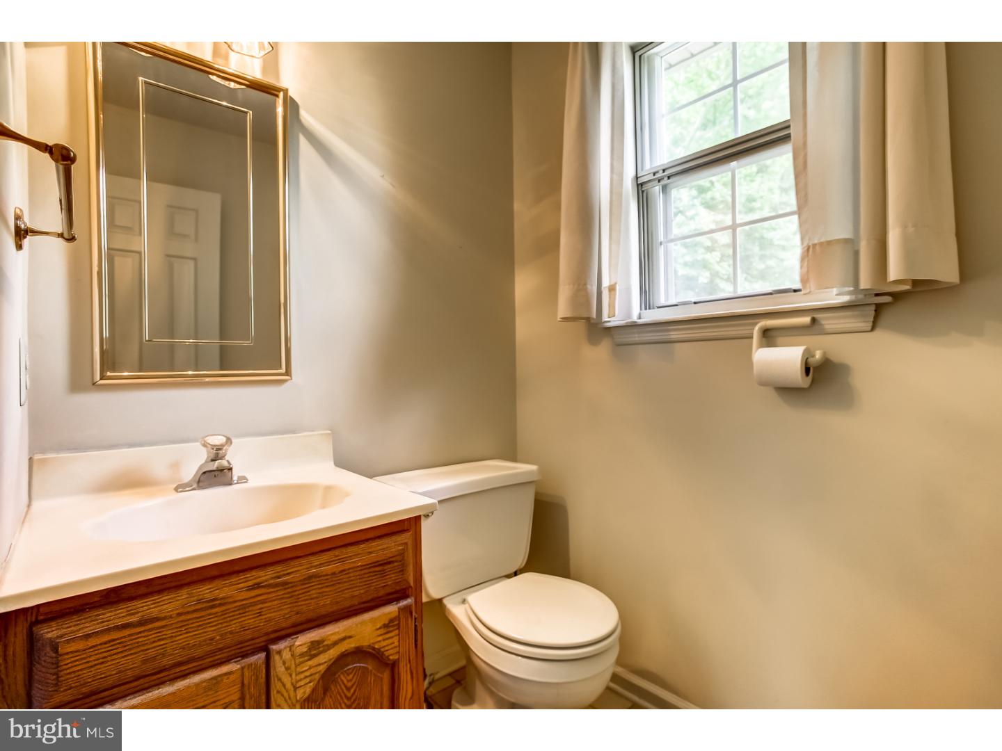 501 Springbrook Lane Wayne, PA 19087 - Photo 16 of 23