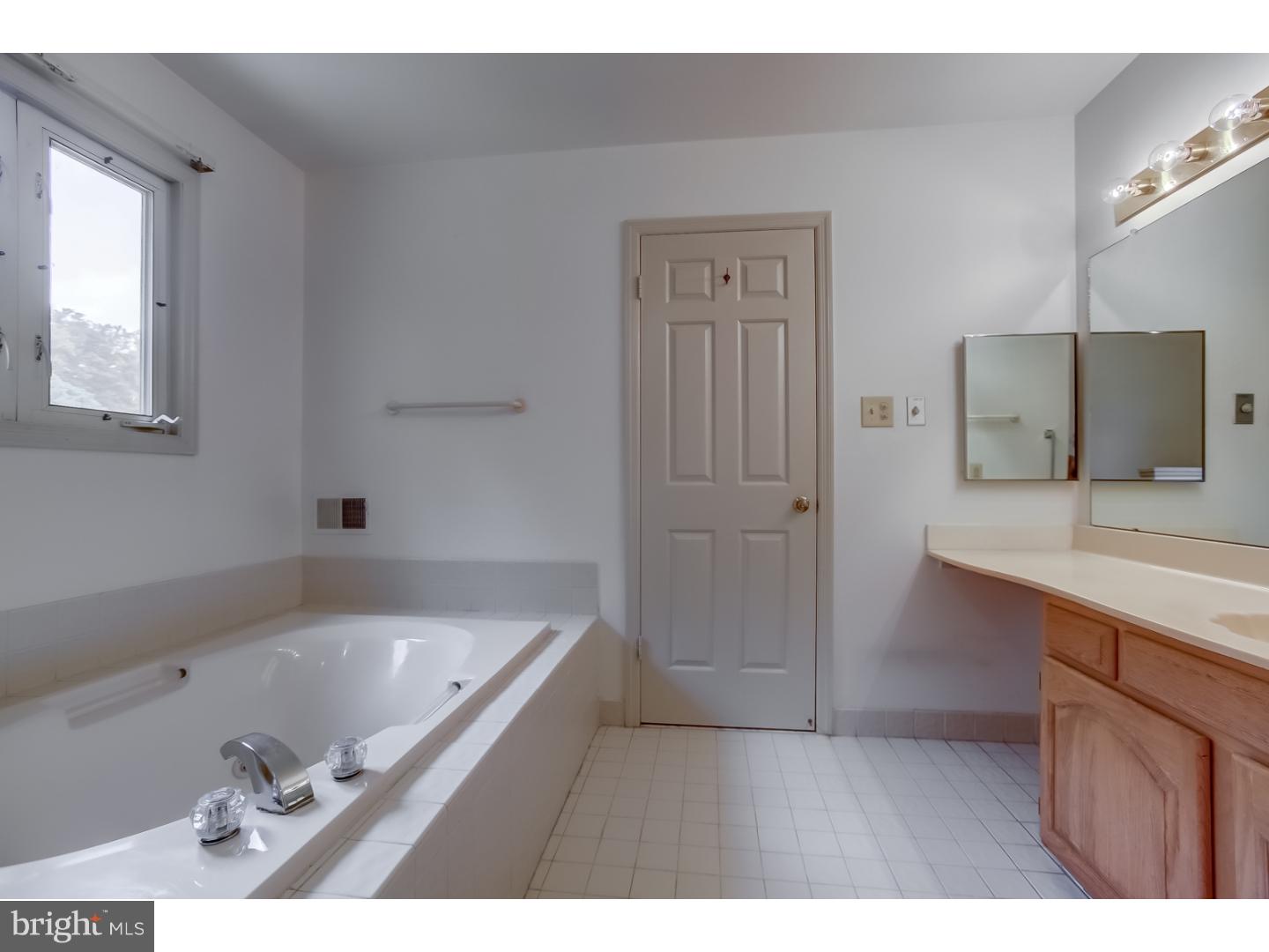 501 Springbrook Lane Wayne, PA 19087 - Photo 18 of 23