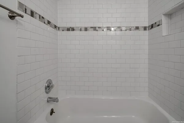 $1,750 | 10510 Bounty Drive, San Antonio, TX 78245