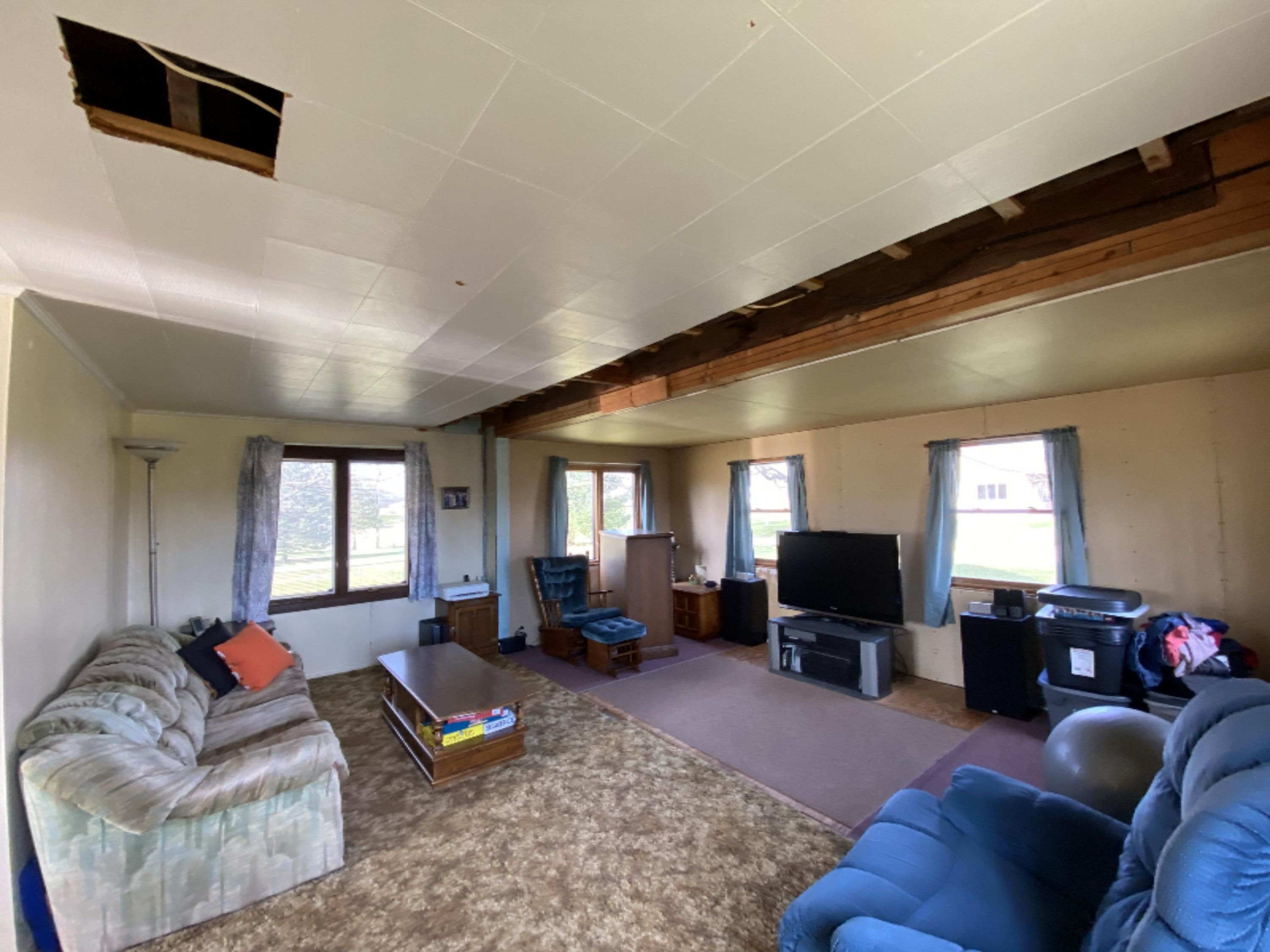 115 West Hobbs Road Delton, MI 49046 - Photo 10 of 17 IMG_3972