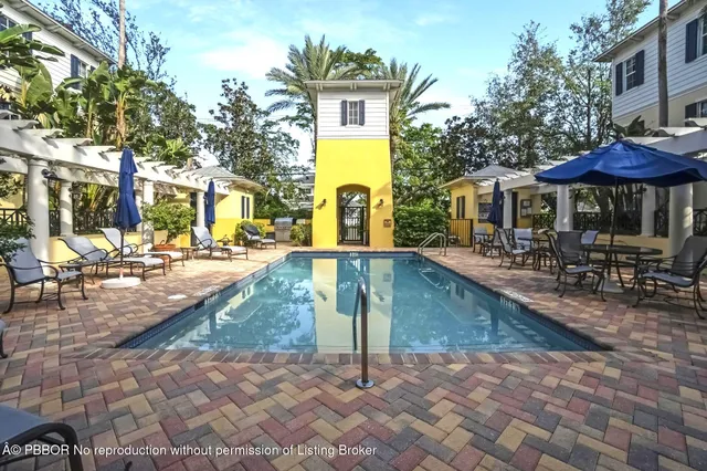 $1,395,000 | 1937 South Olive Avenue, West Palm Beach, FL 33401
