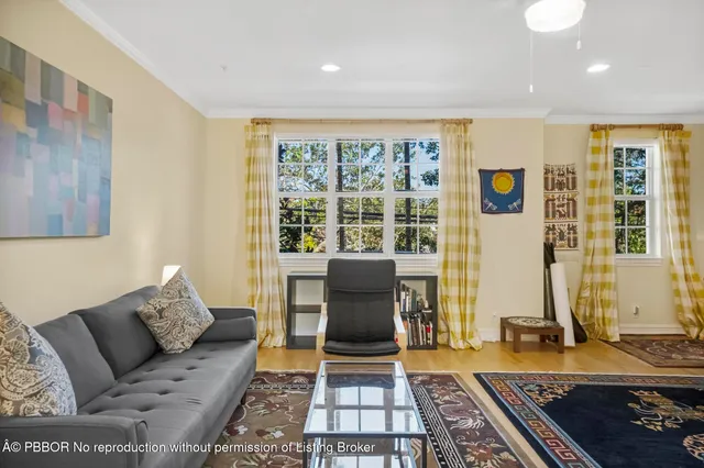 a view of a pathway both side of house