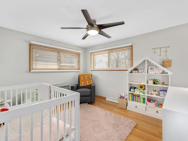 $3,850 | 822 North Waiola Avenue, La Grange Park, IL 60526