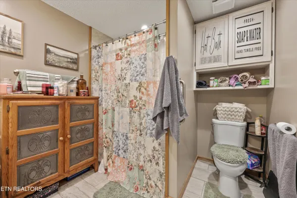 $369,999 | 7605 Applecross Road, Corryton, TN 37721