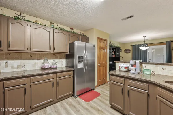 $369,999 | 7605 Applecross Road, Corryton, TN 37721