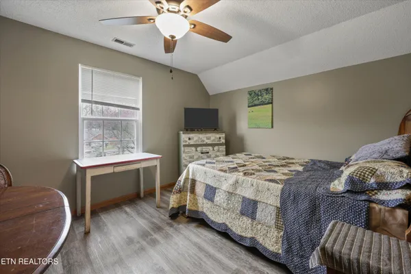 $369,999 | 7605 Applecross Road, Corryton, TN 37721