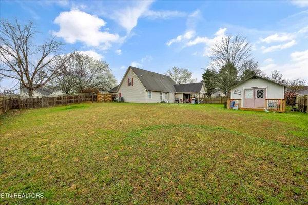 $369,999 | 7605 Applecross Road, Corryton, TN 37721