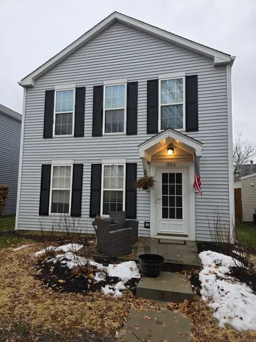 $240,000 | 1066 Four Seasons Boulevard, Aurora, IL 60504