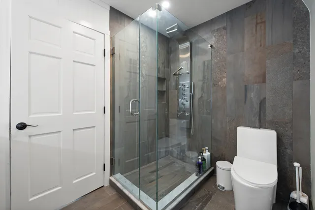 $719,900 | 5 Race Track Hollow, Middlefield, CT 06455