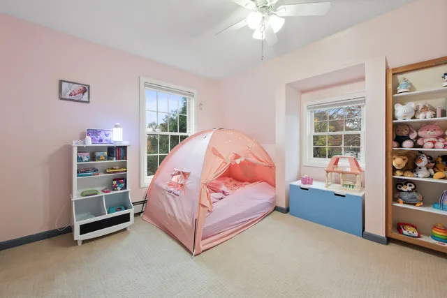 $719,900 | 5 Race Track Hollow, Middlefield, CT 06455