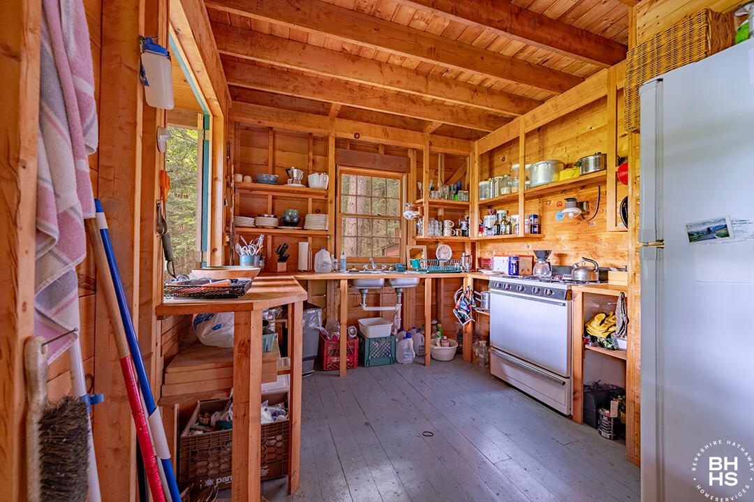 99 Levi Lamb Road Keene, NY 12943 - Photo 9 of 26