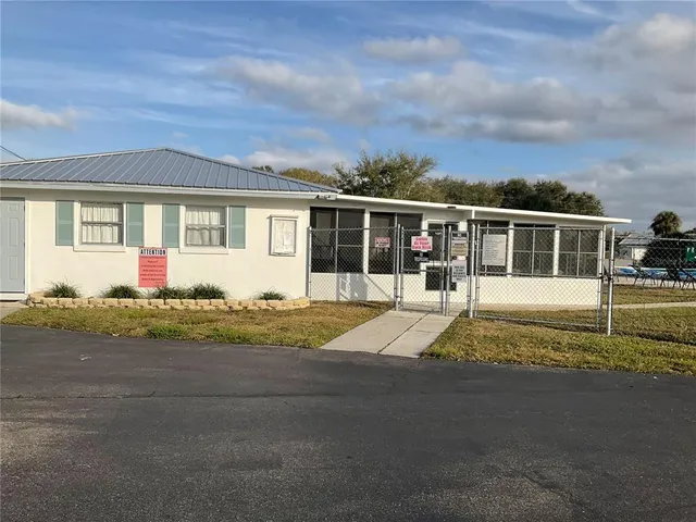 $144,000 | 1339 Old Lakeport Road Northwest, Unit 3A, Moore Haven, FL 33471