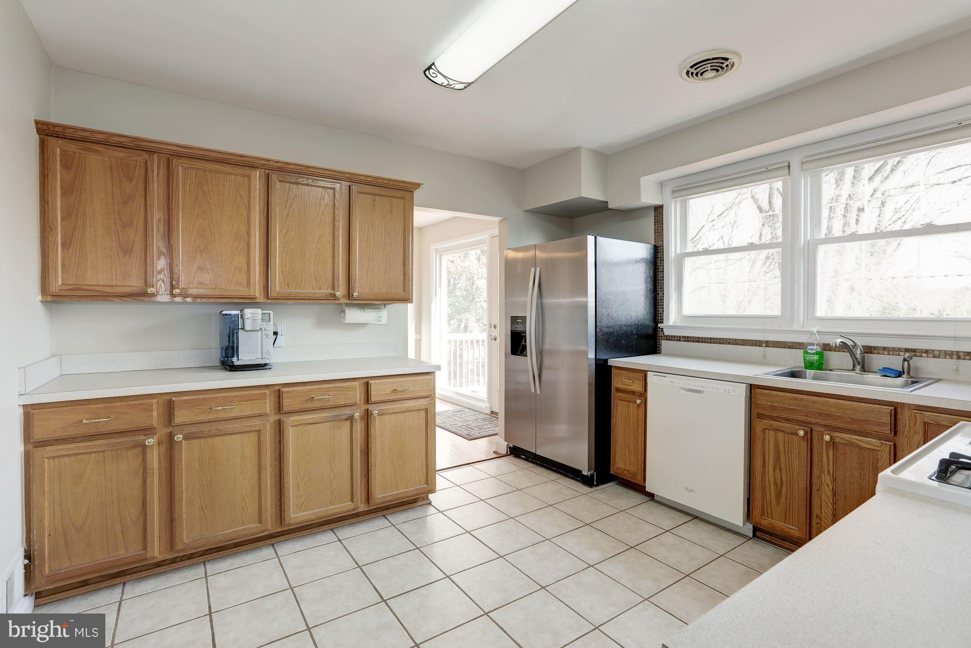1513 Constance Street Silver Spring, MD 20902 - Photo 15 of 30 Kitchen