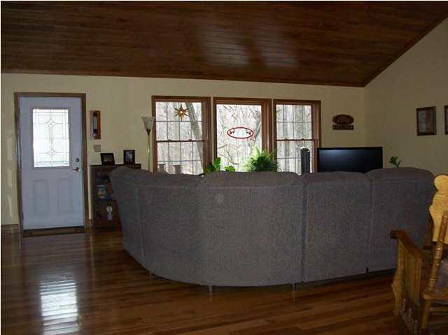 3656 Sailer Road Mount Vernon, IN 47620 - Photo 2 of 30 Gallery Image 2
