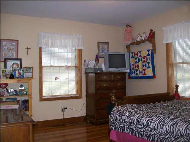 3656 Sailer Road Mount Vernon, IN 47620 - Photo 13 of 30 Gallery Image 13