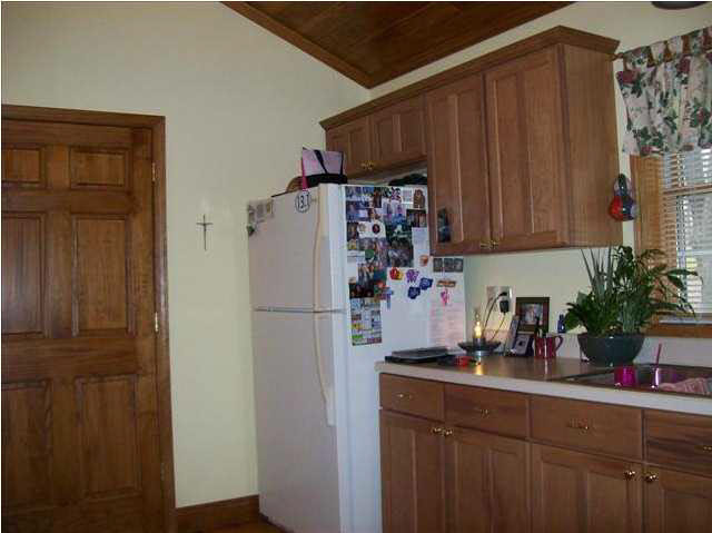 3656 Sailer Road Mount Vernon, IN 47620 - Photo 7 of 30 Gallery Image 7