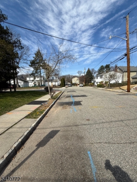 12 Hillcrest Road Maplewood, NJ 07040 - Photo 8 of 10