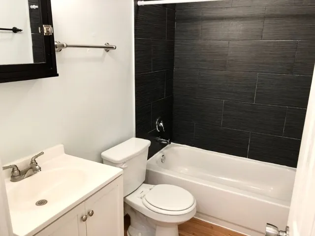 $1,050 | 2301 Ohlen Road, Unit 213, Austin, TX 78757