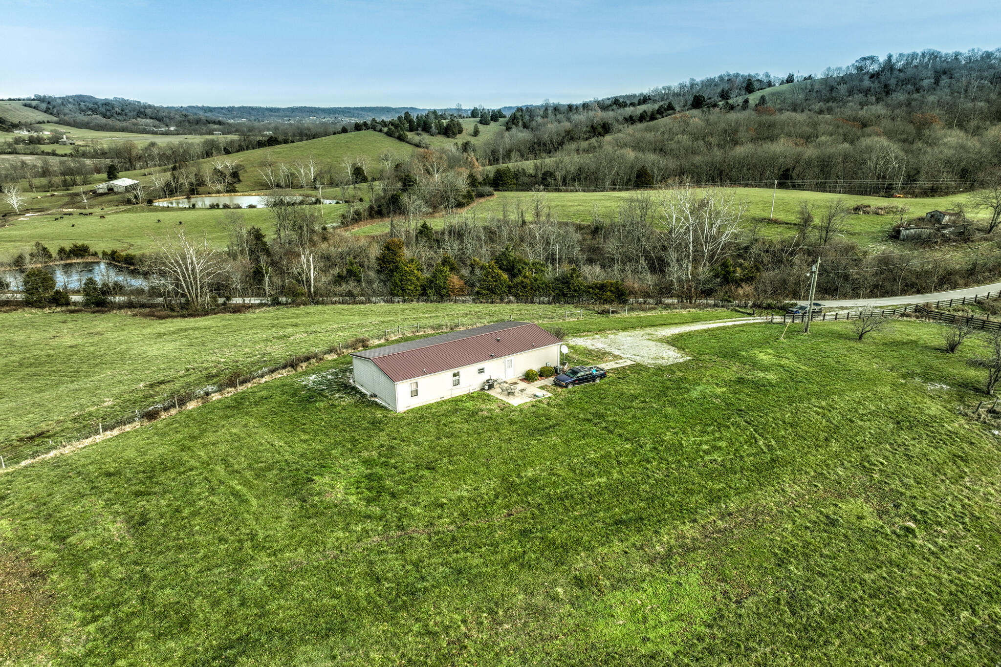 385 Mosby Creek Road Sparta, KY 41086 - Photo 11 of 39