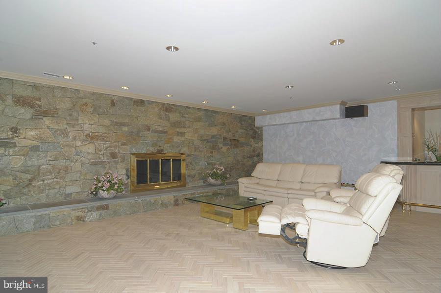 10008 Bentcross Drive Potomac, MD 20854 - Photo 20 of 26 Basement