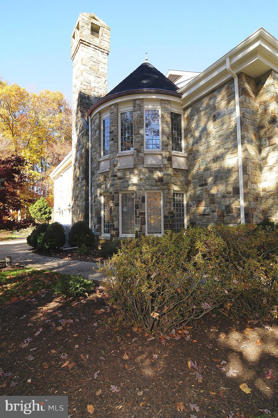 10008 Bentcross Drive Potomac, MD 20854 - Photo 26 of 26 Exterior (General)