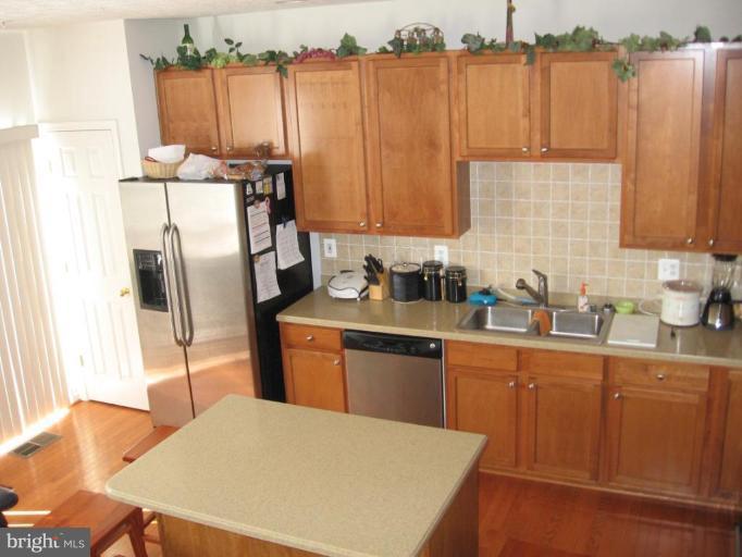 808 Lowe Road Middle River, MD 21220 - Photo 11 of 28 Kitchen #3