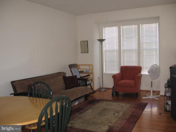 808 Lowe Road Middle River, MD 21220 - Photo 6 of 28 Living Room #2