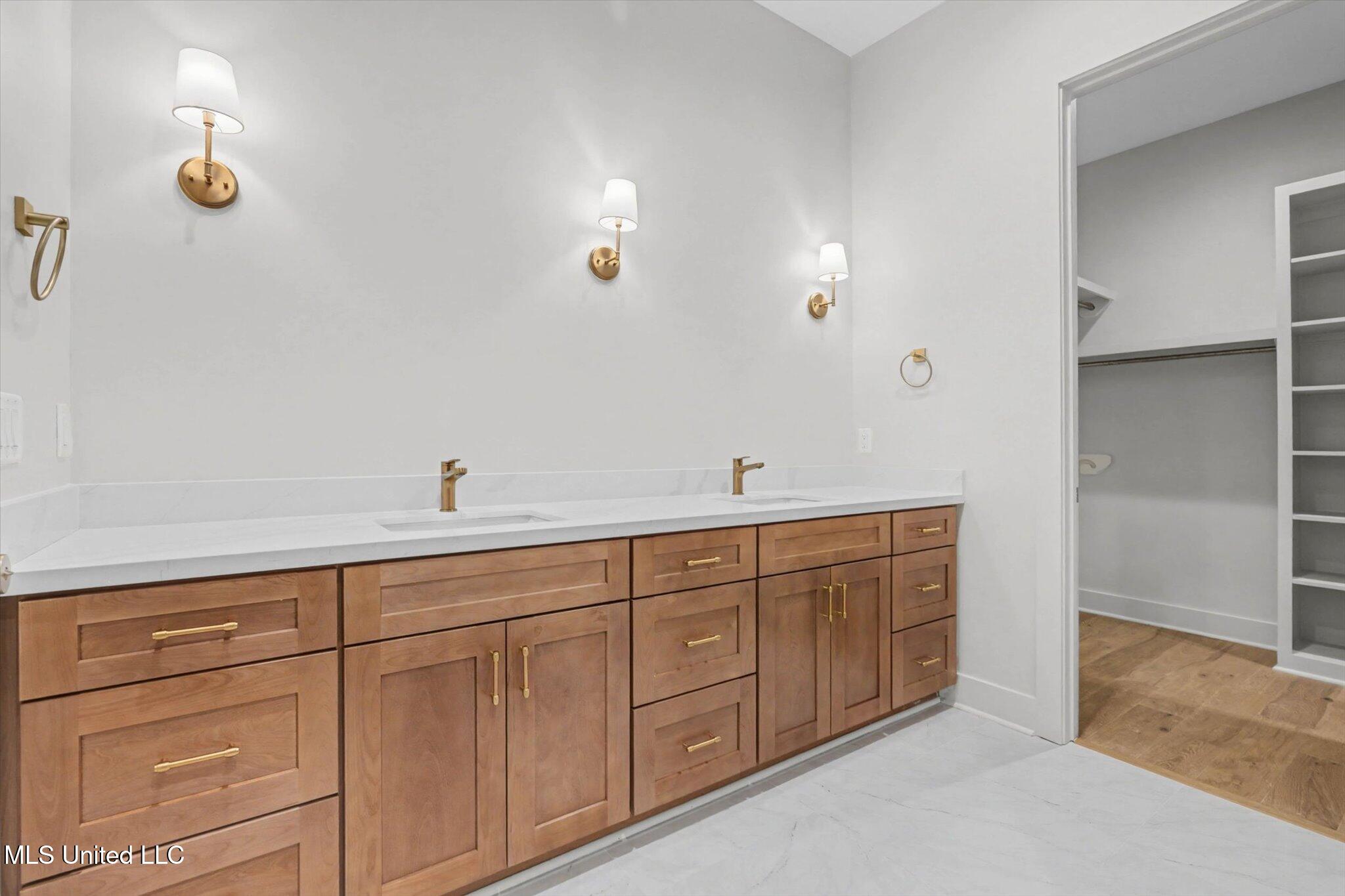 115 East 5th Street, Unit B Long Beach, MS 39560 - Photo 21 of 36 21-115 E 5th St-121