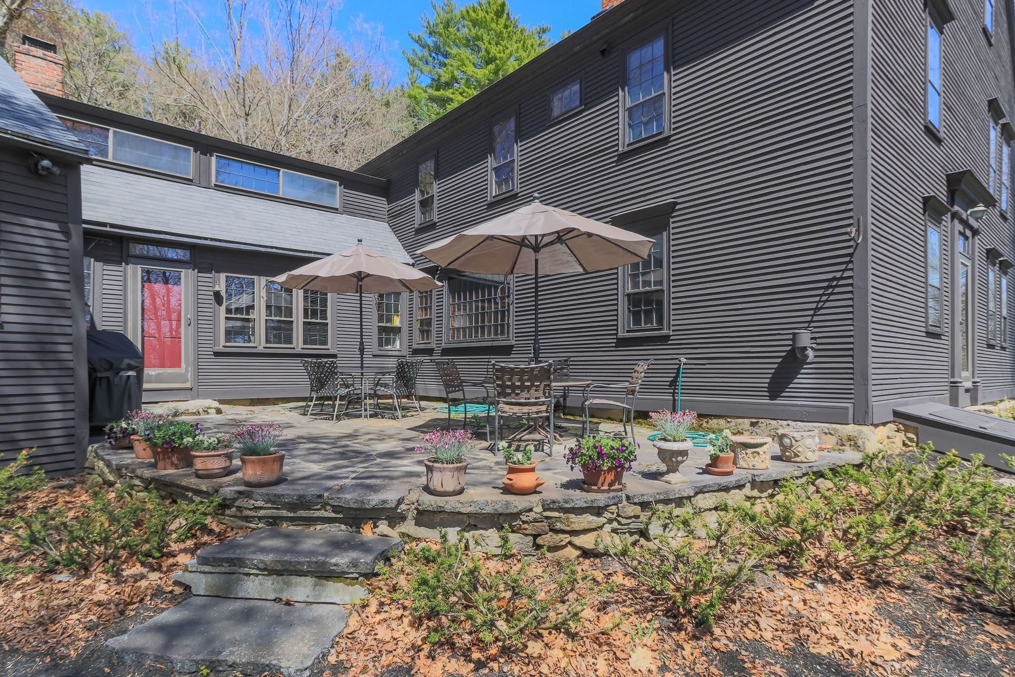 515 Dowboro Road Pittsfield, NH 03263 - Photo 11 of 60