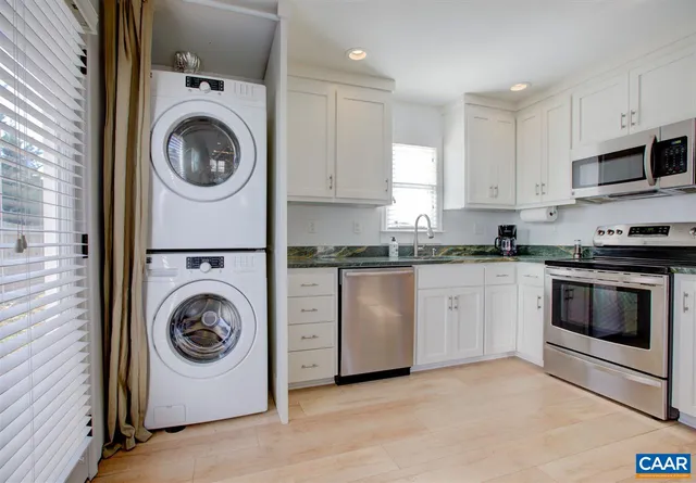 $2,595 | 620 Belmont Avenue, Charlottesville, VA 22902