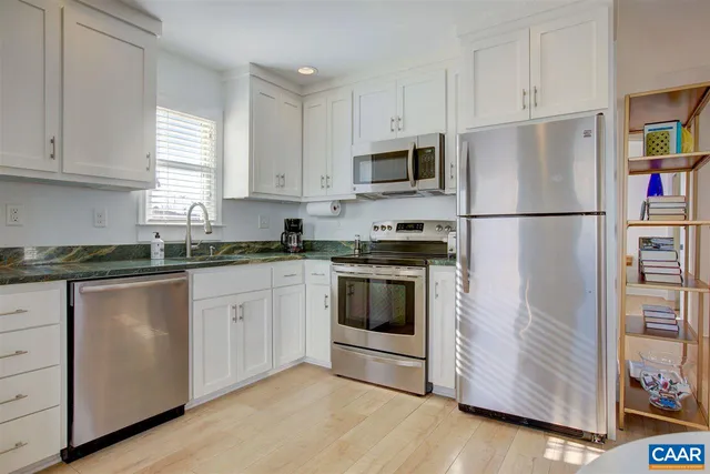 $2,595 | 620 Belmont Avenue, Charlottesville, VA 22902