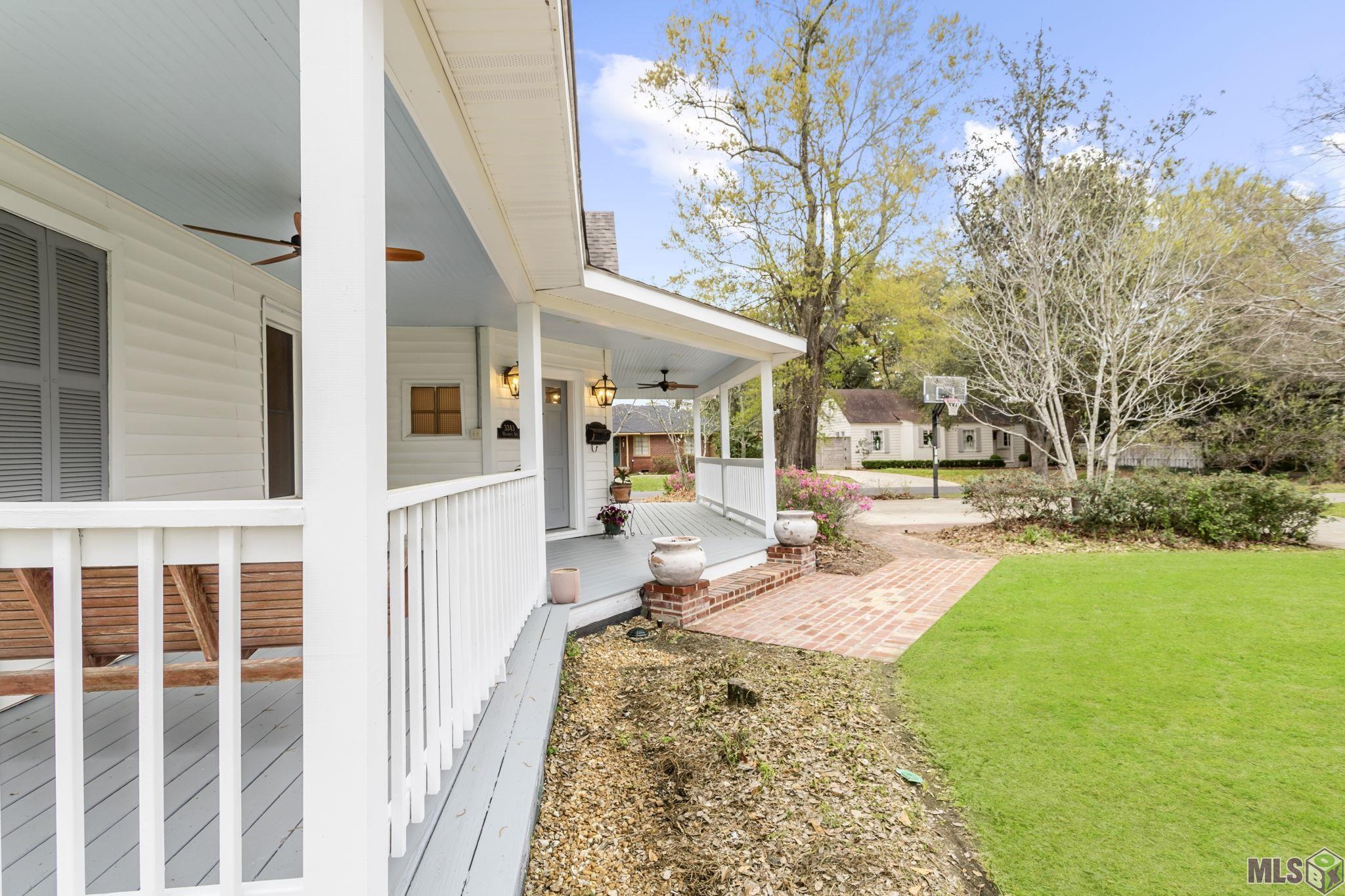 3343 Hyacinth Avenue Baton Rouge, LA 70808 - Photo 2 of 14