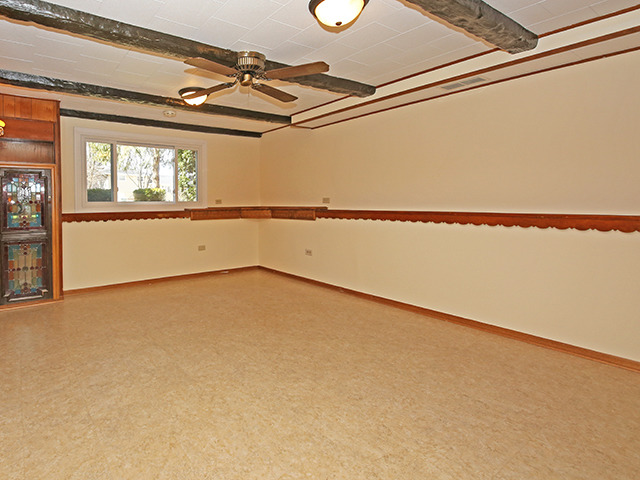 129 North Beverly Street Wheaton, IL 60187 - Photo 11 of 14