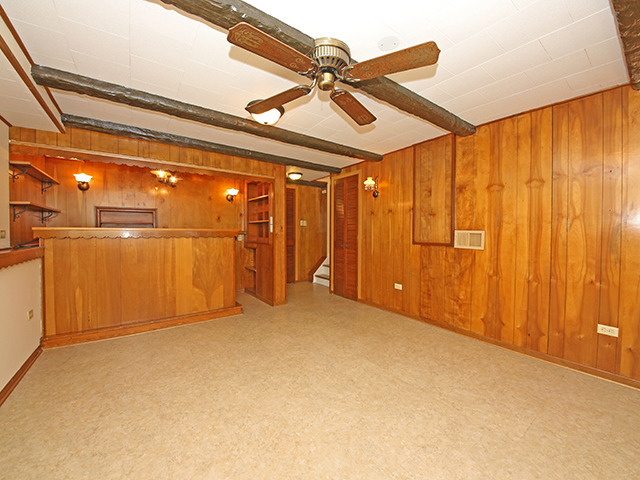 129 North Beverly Street Wheaton, IL 60187 - Photo 12 of 14