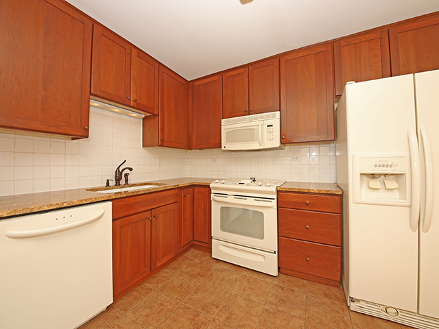 129 North Beverly Street Wheaton, IL 60187 - Photo 5 of 14