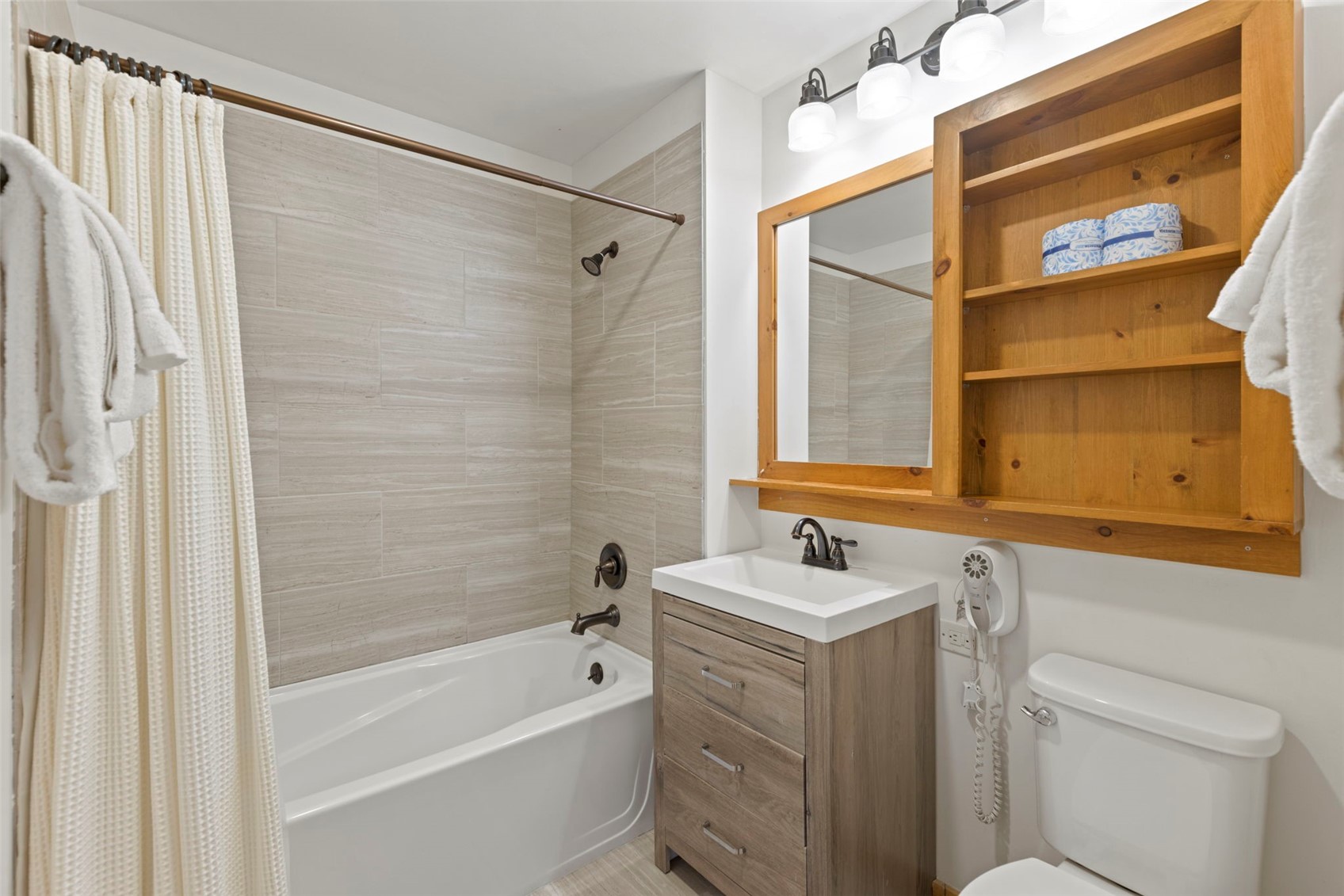 150 Dercum Square, Unit 8502 Keystone, CO 80435 - Photo 25 of 47