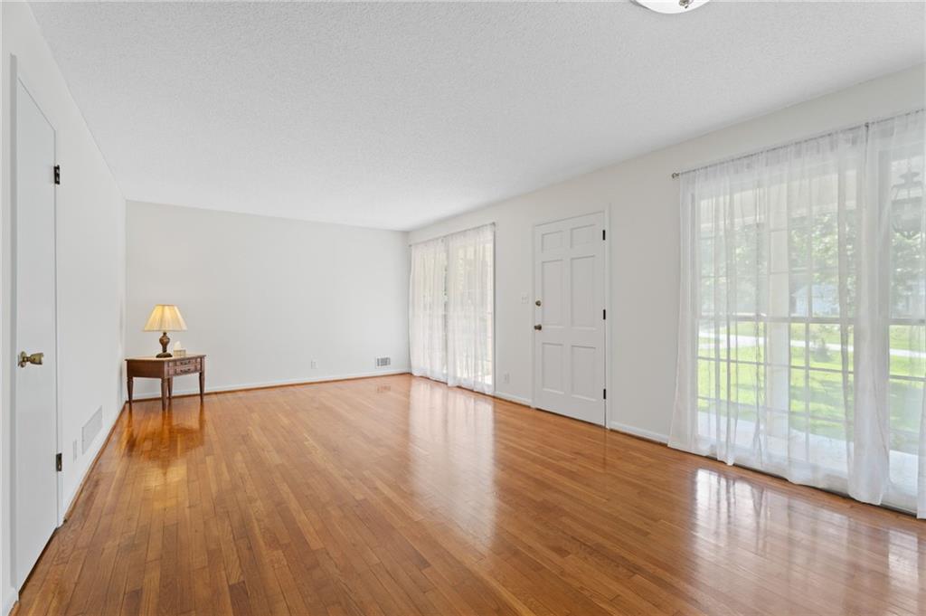 4306 Bouldercrest Road Ellenwood, GA 30294 - Photo 14 of 61 Gallery Image 14