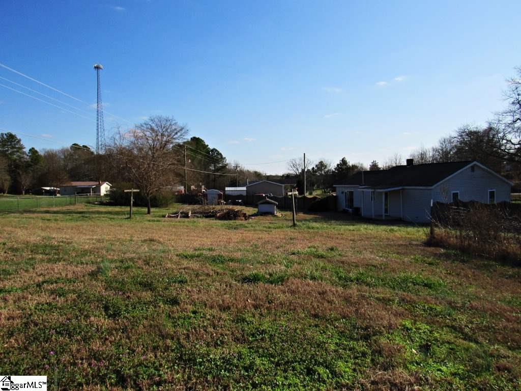 785 Dunklin Bridge Road Fountain Inn, SC 29644 - Photo 12 of 31