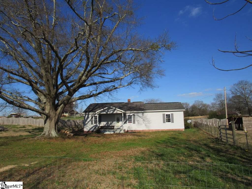 785 Dunklin Bridge Road Fountain Inn, SC 29644 - Photo 23 of 31
