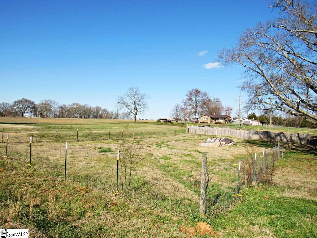 785 Dunklin Bridge Road Fountain Inn, SC 29644 - Photo 28 of 31