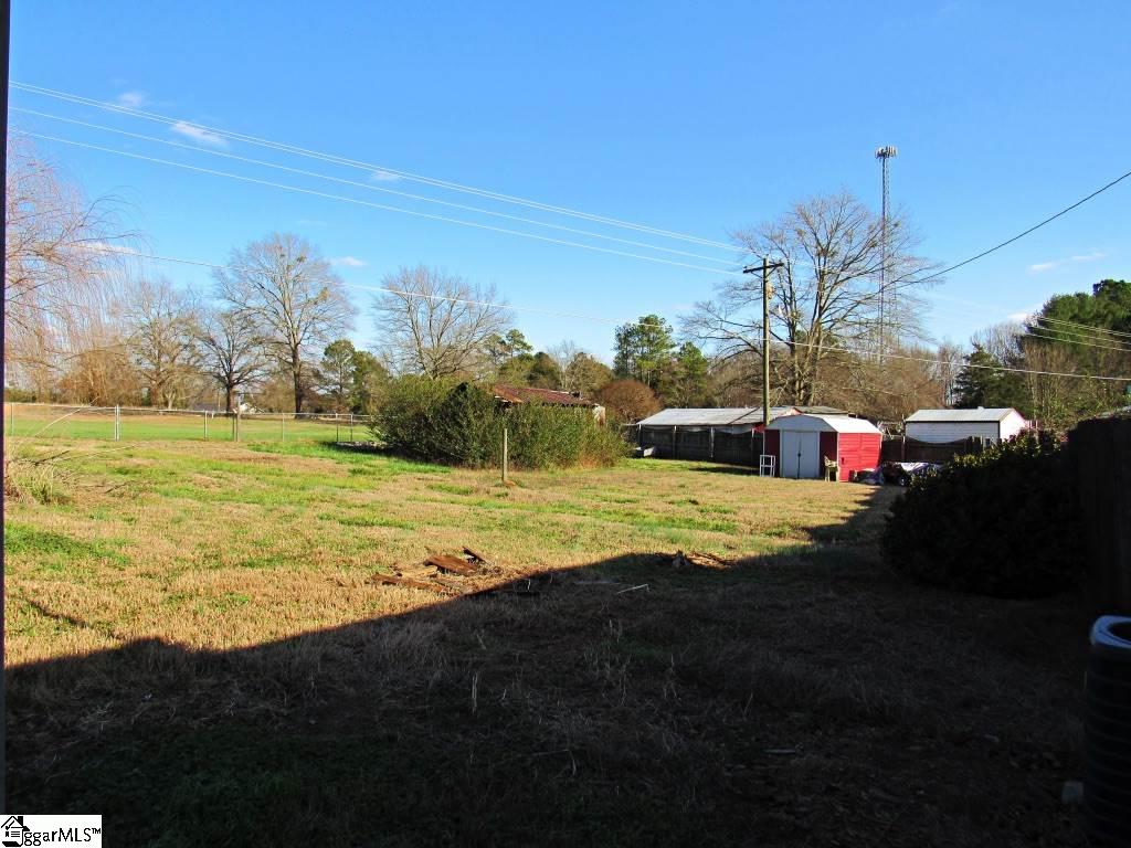 785 Dunklin Bridge Road Fountain Inn, SC 29644 - Photo 8 of 31