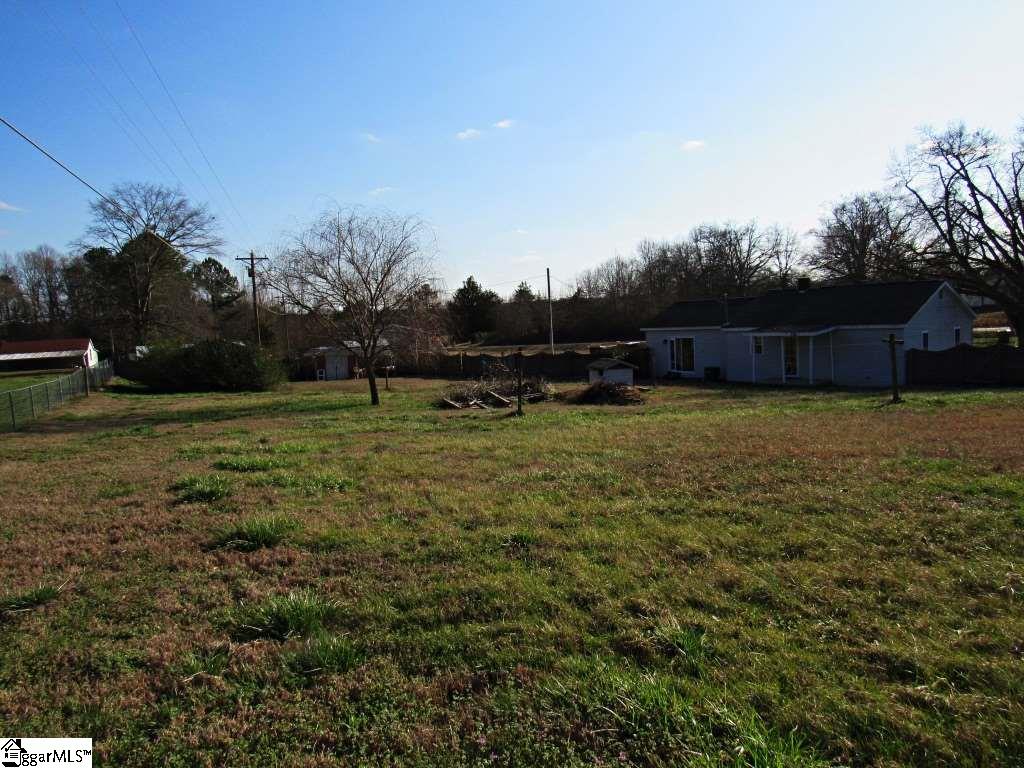 785 Dunklin Bridge Road Fountain Inn, SC 29644 - Photo 9 of 31
