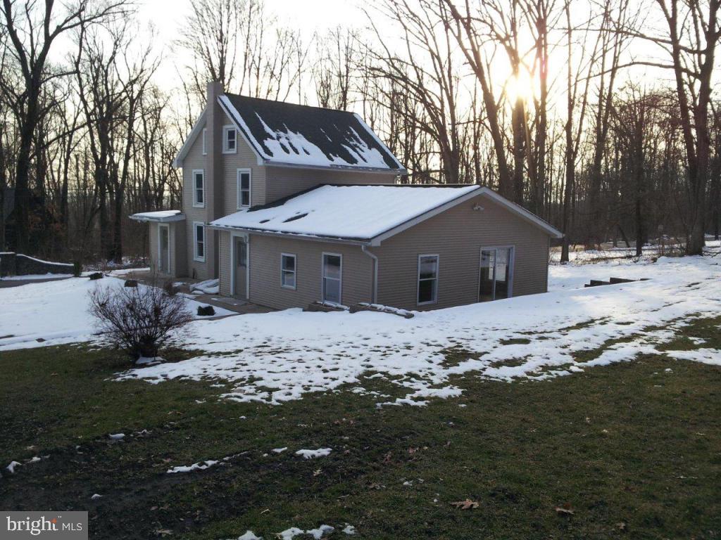 5104 Ridge Road Elizabethtown, PA 17022 - Photo 3 of 27 Gallery Image 3