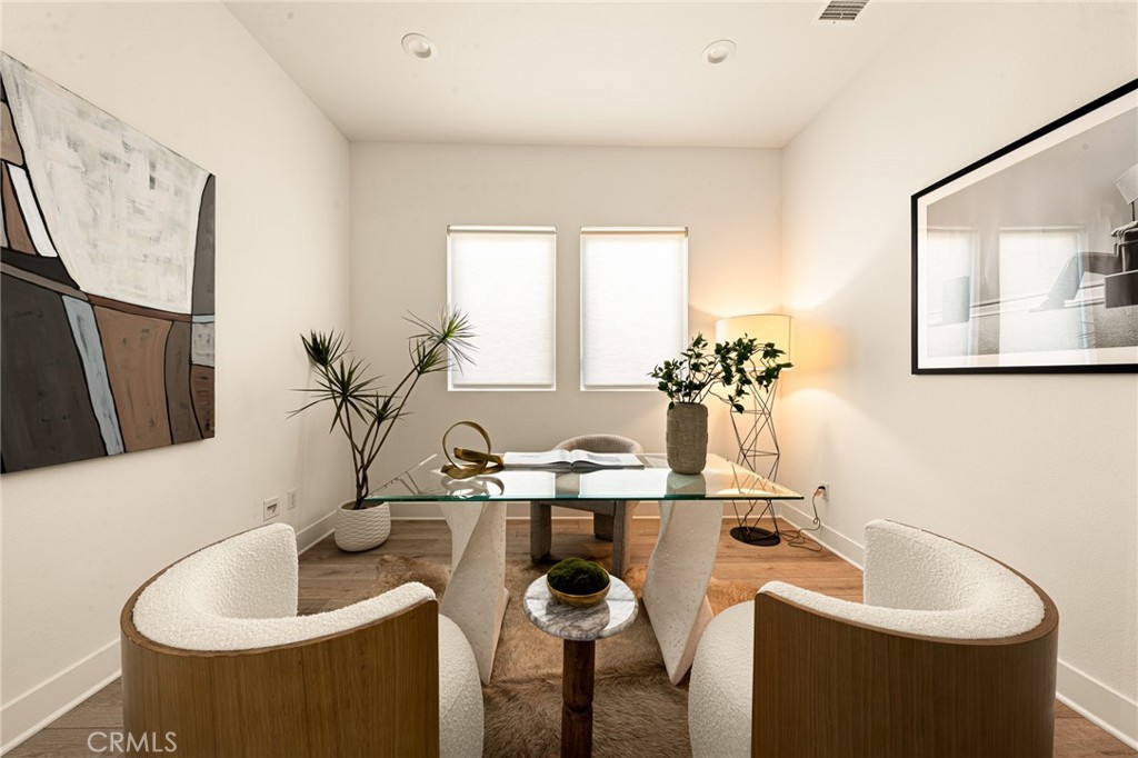 20601 Overlook Court Porter Ranch, CA 91326 - Photo 15 of 36 Gallery Image 15