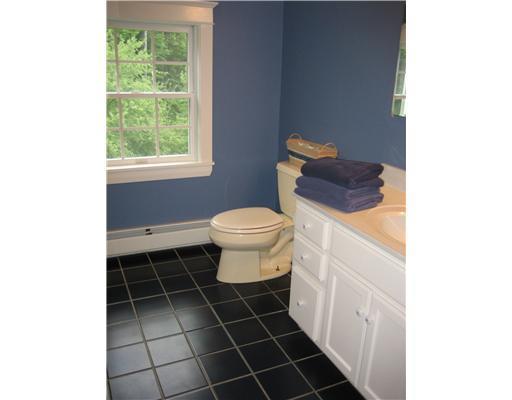 9 Orchard Road Cumberland, ME 04021 - Photo 18 of 25 Bathroom.