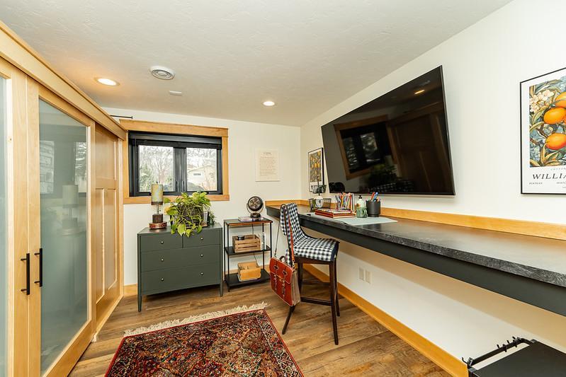 503 24th Street Southwest Austin, MN 55912 - Photo 9 of 22